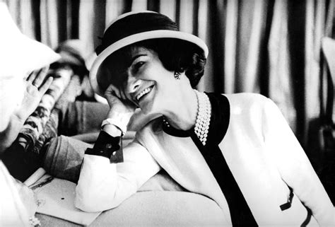 Coco Avant Chanel (Coco Chanel'den Önce) .